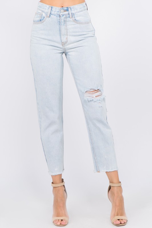 Cropped Straight Fit Frayed Jeans