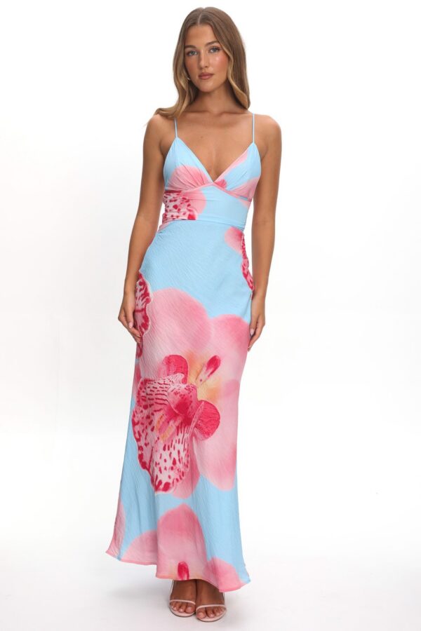 Blue floral open back maxi dress for women with ruched bodice and spaghetti straps