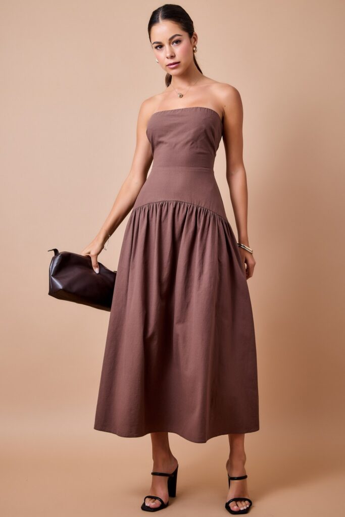 mocha dress casual Strapless Drop Waist Midi Dress, Brown Cotton Summer Vacation Wedding Guest Shoe color:Taupe Pink long fitted maternity dress with ruffles Kate Middleton Christmas Morning The dress is made